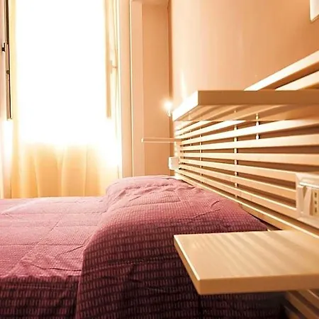 Palazzo Paladini 3* 레체