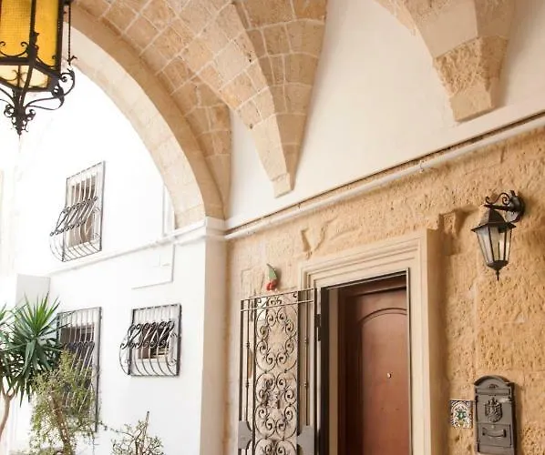 Palazzo Paladini Lecce